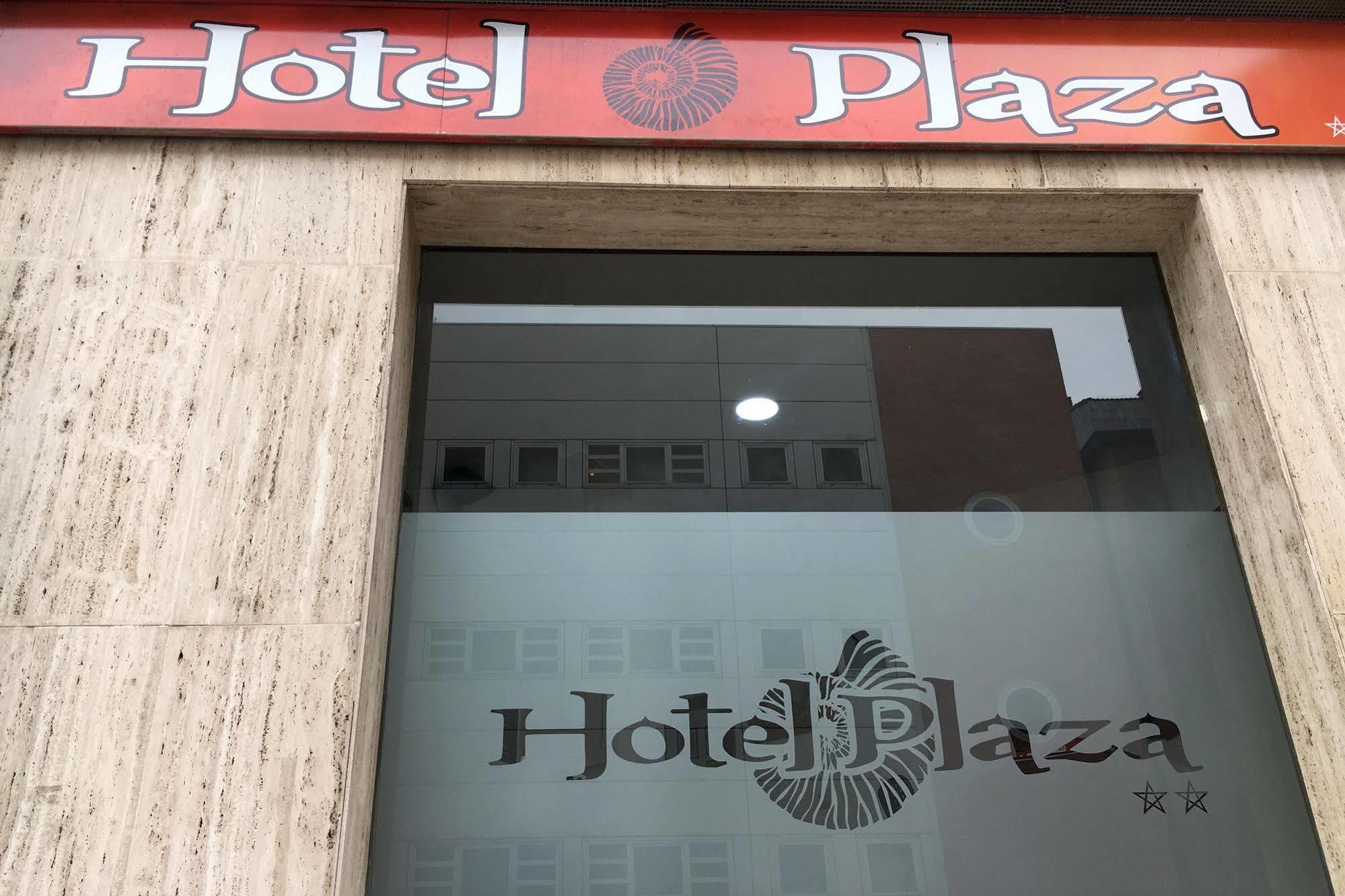 Hotel Plaza Cuenca  Bagian luar foto